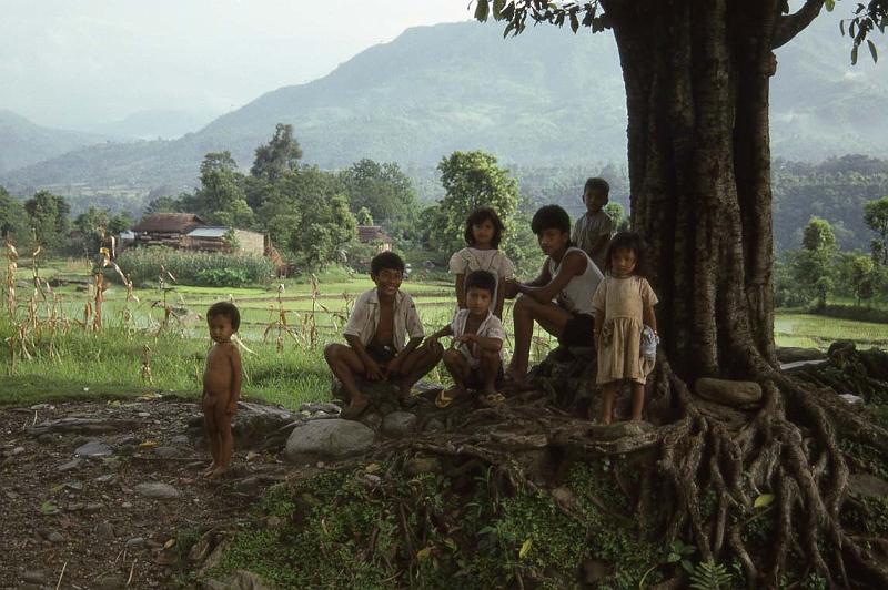 RWT 0151 143-34 Nepal Kids.jpg